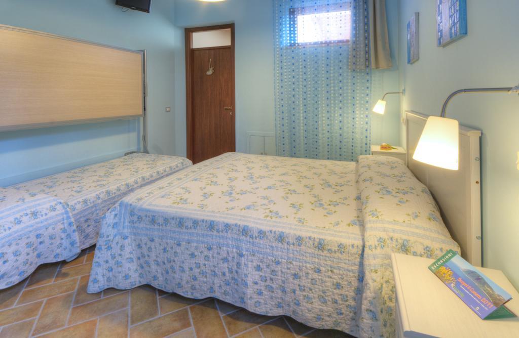 Locanda Del Picchio Loreto Room photo